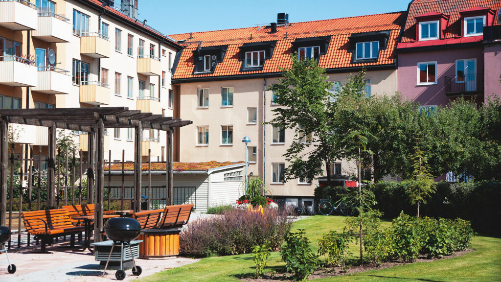 Innergård med uteplats i Södra Vasastaden