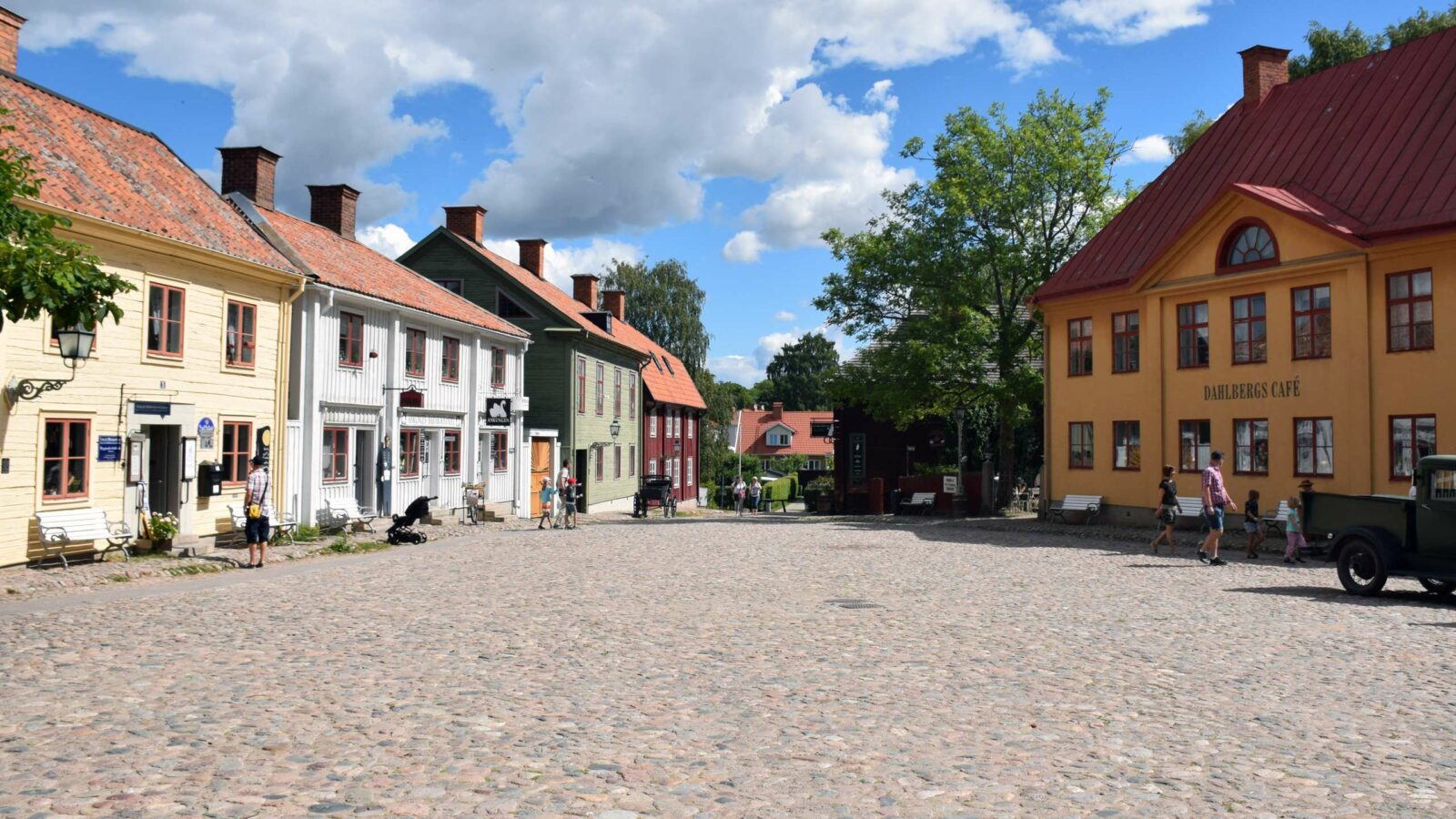 kullerstenstorg i gamla Linköping